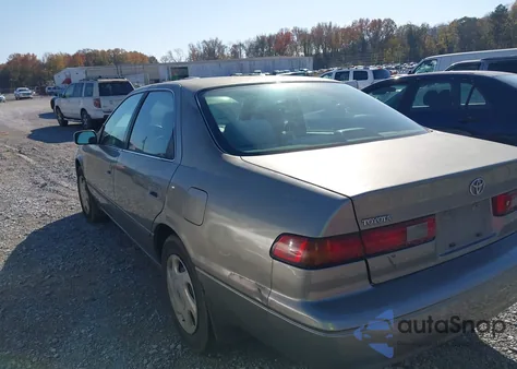 1997 Toyota Camry Le V6 from USA, damaged, VIN JT2BF22K6V0082351